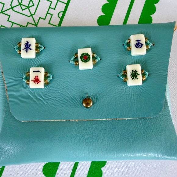 Bam! Let's Mahjong Palm Royale Tile Collection - Picture 9 of 15